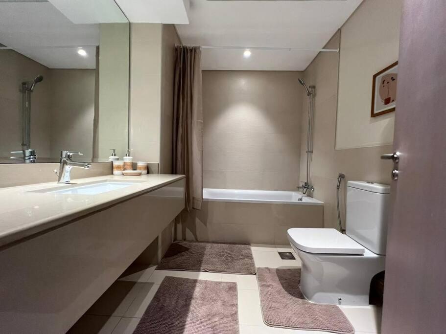 Appartement Discover Yas 2br In Water's Edge B10 -232 *