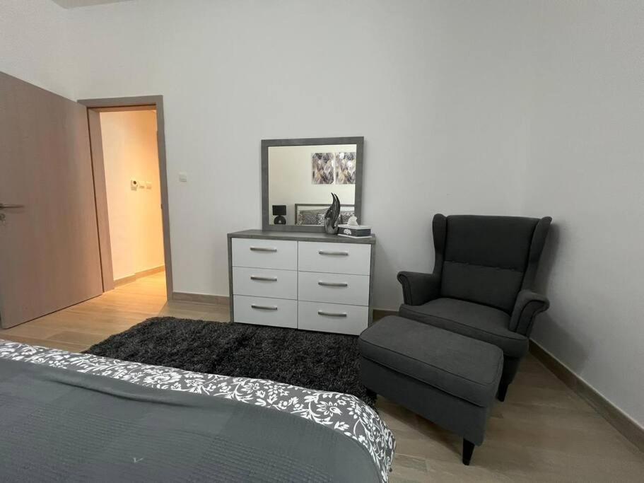 Discover Yas 2br In Water's Edge B10 -232 Appartement Abou Dabi